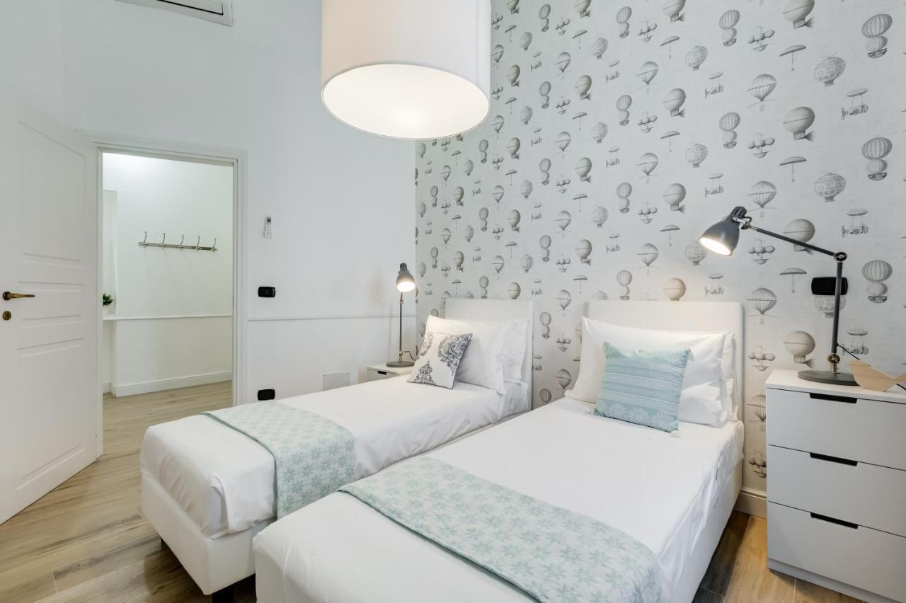 Bmga L Glam Industrial 3-Bed Apartment In Termini 로마 외부 사진