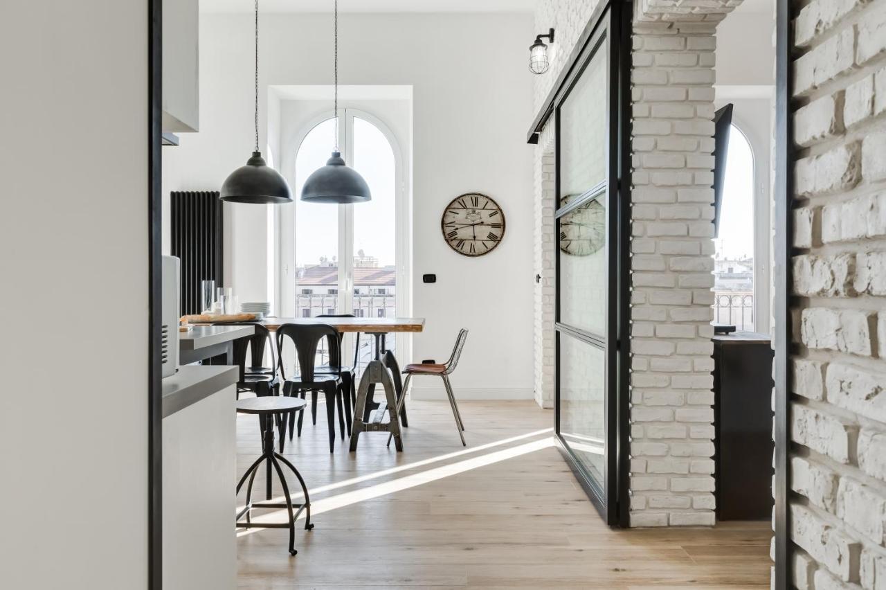 Bmga L Glam Industrial 3-Bed Apartment In Termini 로마 외부 사진