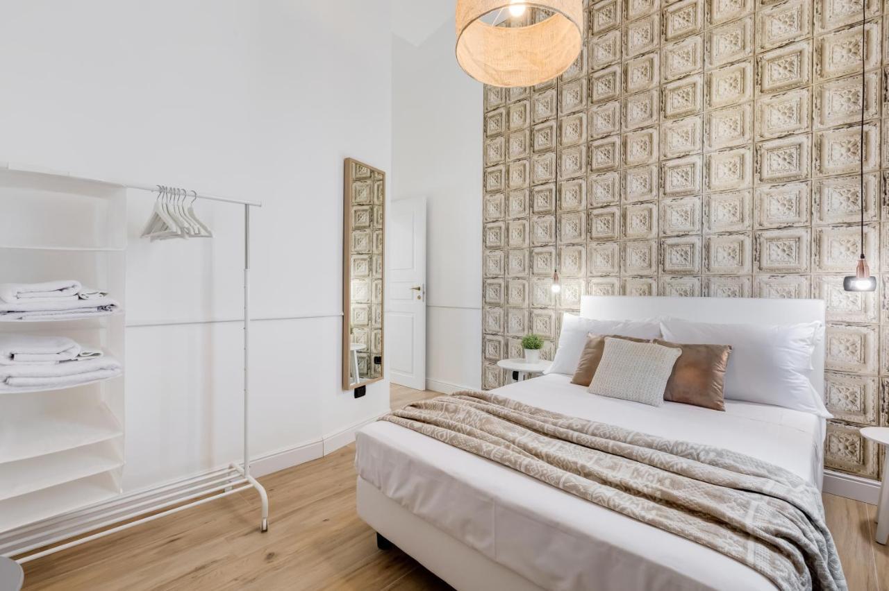 Bmga L Glam Industrial 3-Bed Apartment In Termini 로마 외부 사진
