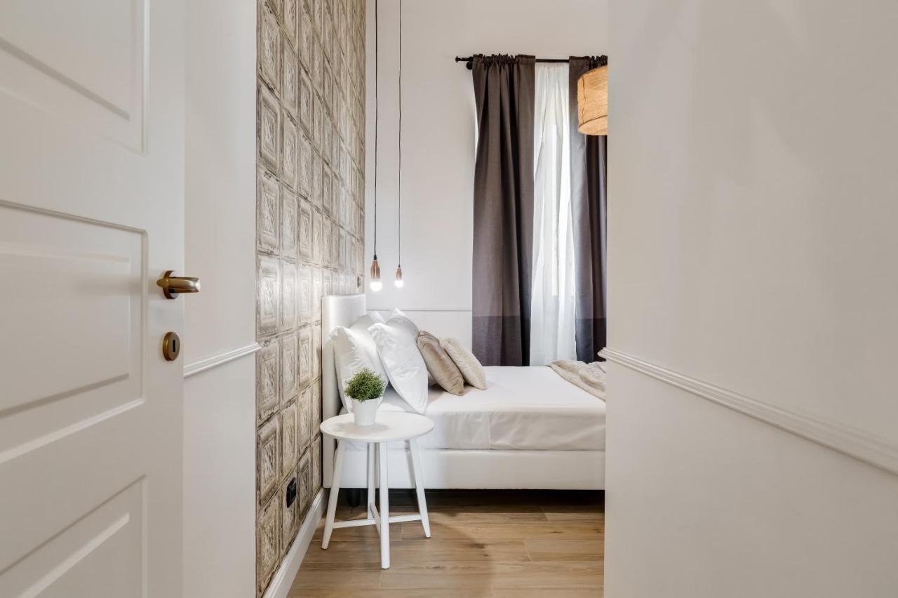 Bmga L Glam Industrial 3-Bed Apartment In Termini 로마 외부 사진