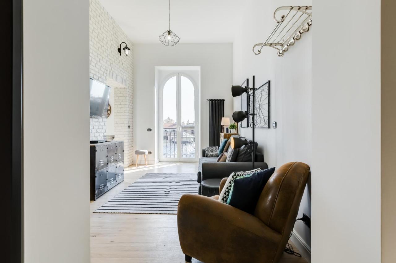 Bmga L Glam Industrial 3-Bed Apartment In Termini 로마 외부 사진